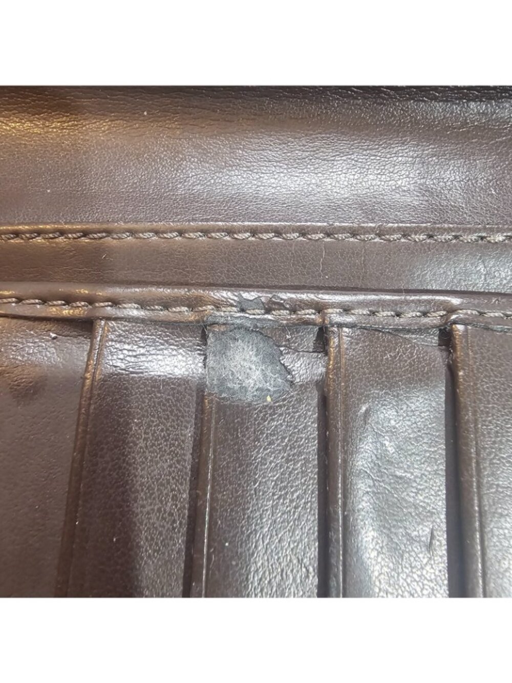 Coach Patent Leather Wallet Tri Fold Clutch Checkbook Holder Long Logo GUC - Picture 5 of 7
